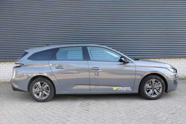 Peugeot 308 (2025) thumbnail 5