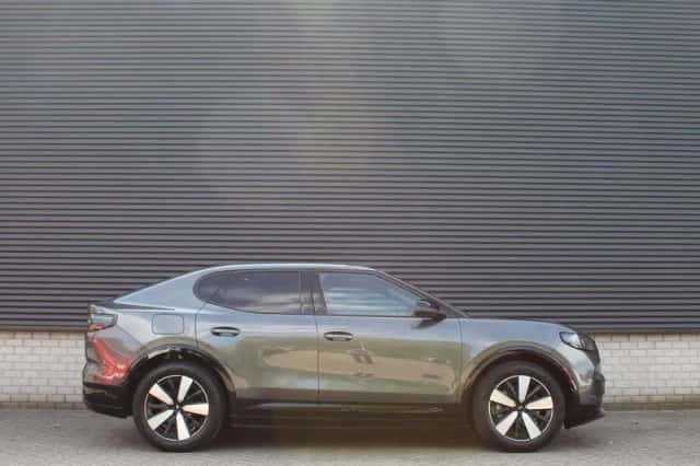 Ford Capri (2026) thumbnail 4