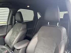 Ford Kuga (2022) thumbnail 15