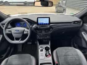 Ford Kuga (2022) thumbnail 17