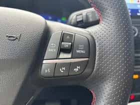 Ford Kuga (2022) thumbnail 22