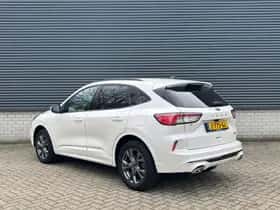 Ford Kuga (2022) thumbnail 4