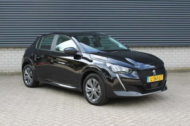 Peugeot e-208 (2021) thumbnail 5