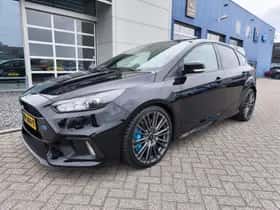 Ford Focus (2016) thumbnail 3