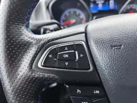 Ford Focus (2016) thumbnail 27