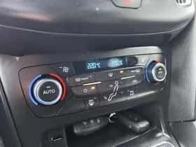 Ford Focus (2016) thumbnail 35