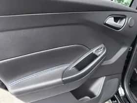 Ford Focus (2016) thumbnail 40