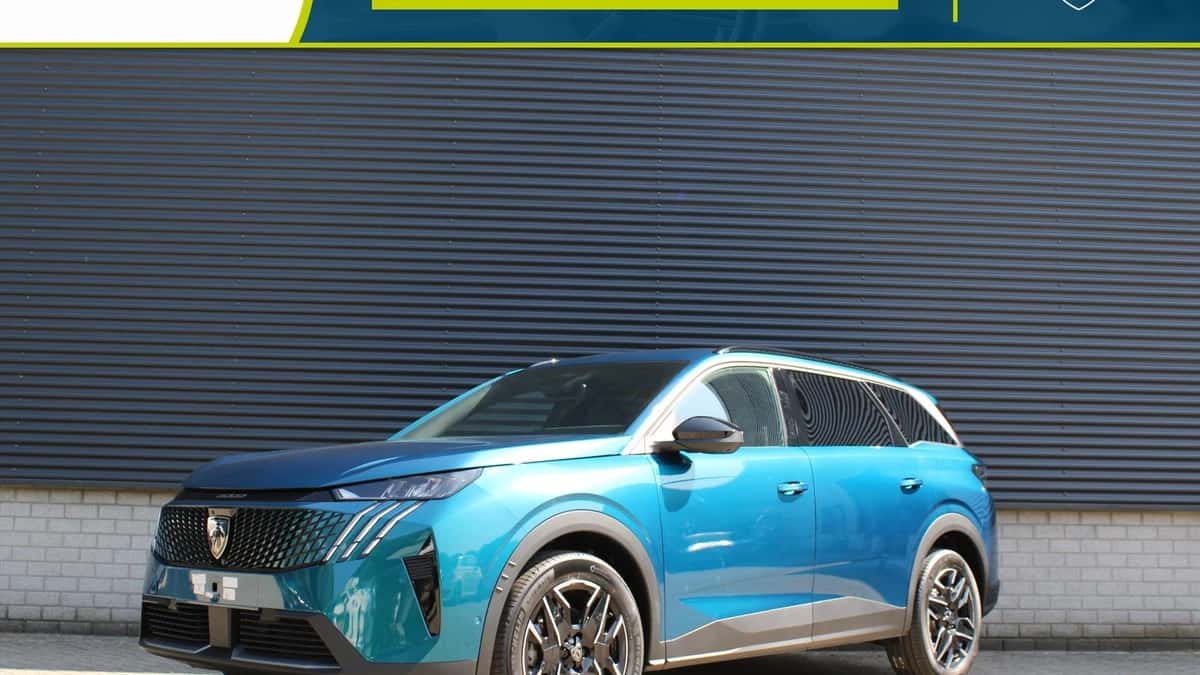 Peugeot 5008 (2025) — foto 1