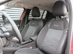 Jeep Avenger (2024) thumbnail 13