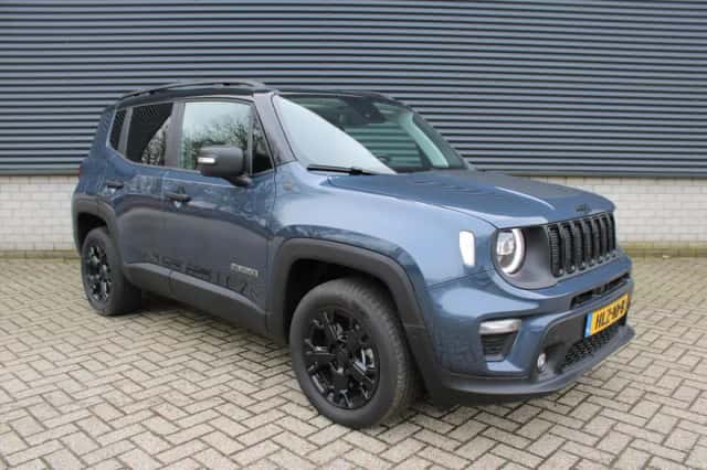 Jeep Renegade (2025) thumbnail 4