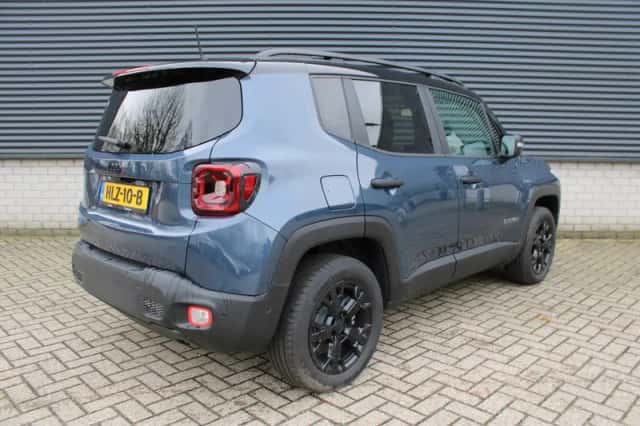 Jeep Renegade (2025) thumbnail 6