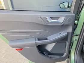 Ford Kuga (2025) thumbnail 11