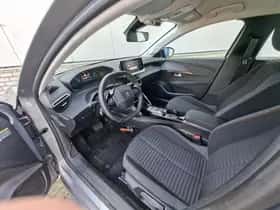 Peugeot e-208 (2023) thumbnail 19
