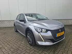 Peugeot e-208 (2023) thumbnail 9