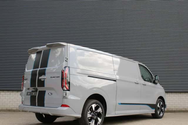 Ford Transit Custom (2026) thumbnail 6