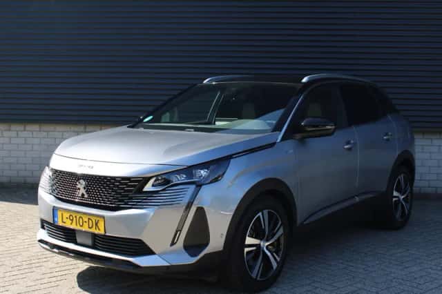 Peugeot 3008 (2021) thumbnail 2