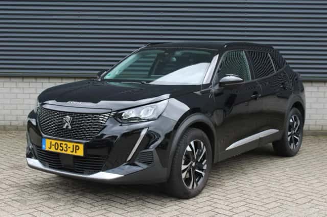 Peugeot 2008 (2020) thumbnail 2