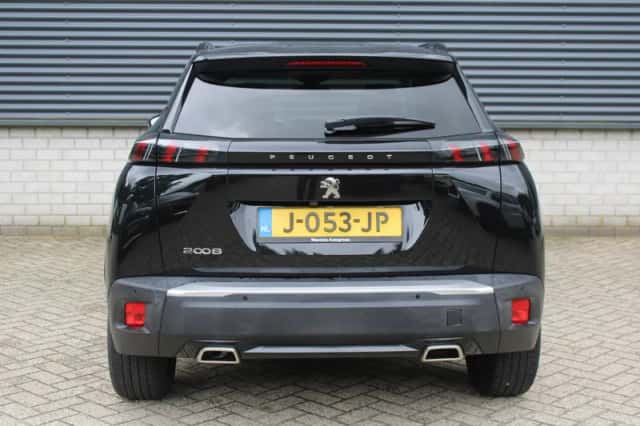 Peugeot 2008 (2020) thumbnail 5