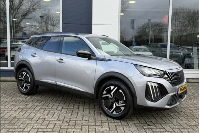 Peugeot 2008 (2025) thumbnail 2