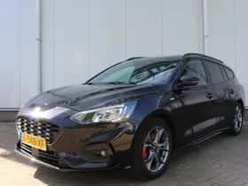 Ford Focus (2021) thumbnail 2