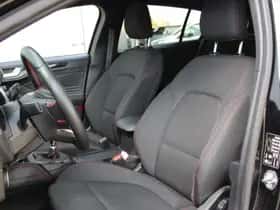 Ford Focus (2021) thumbnail 21