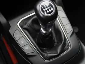 Ford Focus (2019) thumbnail 23