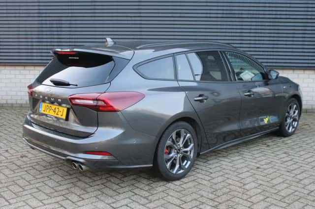 Ford Focus (2025) thumbnail 6