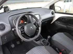 Peugeot 108 (2021) thumbnail 19