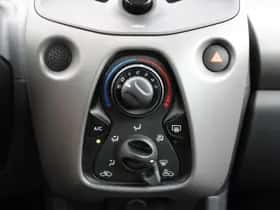 Peugeot 108 (2021) thumbnail 30