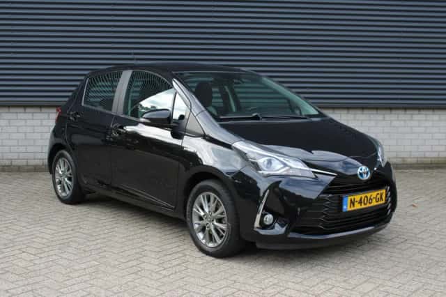 Toyota Yaris (2018) thumbnail 4