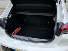 Peugeot 208 (2021) thumbnail 30