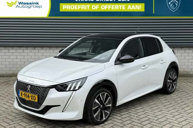 Peugeot 208 (2021) thumbnail 1