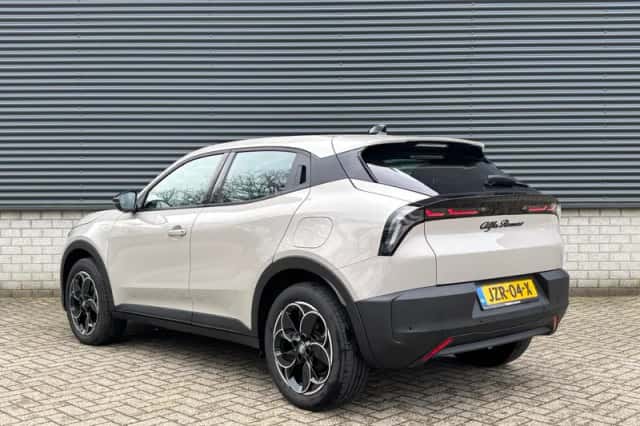 Alfa Romeo Junior (2025) thumbnail 4