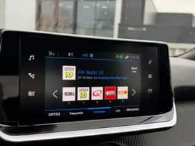 Peugeot 2008 (2023) thumbnail 15