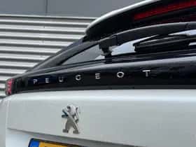 Peugeot 2008 (2023) thumbnail 18