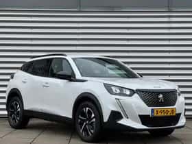 Peugeot 2008 (2023) thumbnail 3