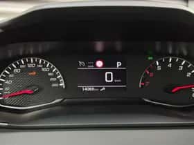 Peugeot 2008 (2023) thumbnail 22