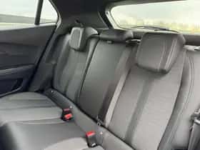 Peugeot 2008 (2023) thumbnail 25