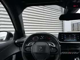 Peugeot 2008 (2023) thumbnail 28