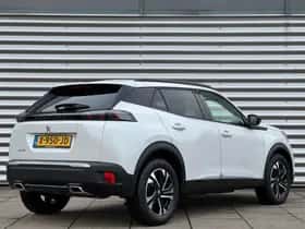 Peugeot 2008 (2023) thumbnail 5