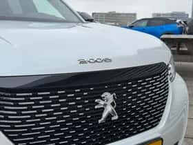 Peugeot 2008 (2023) thumbnail 8