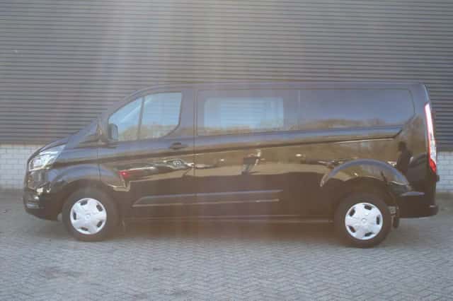 Ford Transit Custom (2023) thumbnail 3