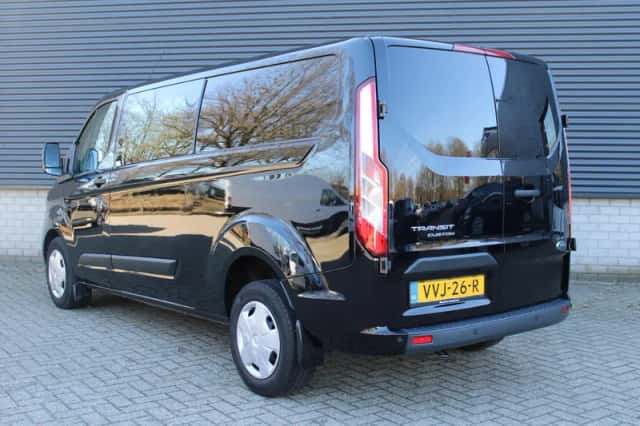 Ford Transit Custom (2023) thumbnail 4