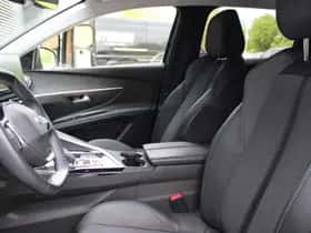 Peugeot 3008 (2022) thumbnail 11