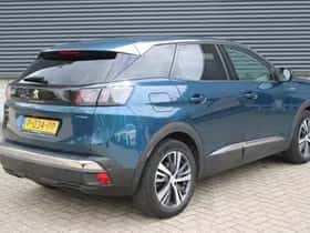 Peugeot 3008 (2022) thumbnail 9