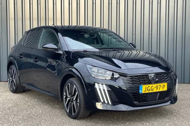 Peugeot 208 (2024) thumbnail 4