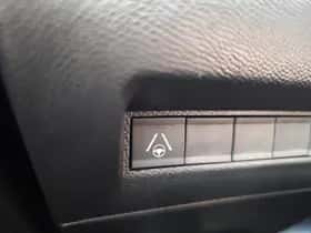 Peugeot 208 (2024) thumbnail 12