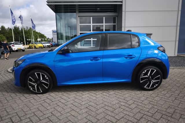 Peugeot 208 (2024) thumbnail 4