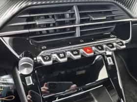 Peugeot 208 (2024) thumbnail 9