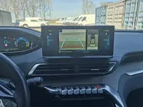 Peugeot 3008 (2022) thumbnail 11
